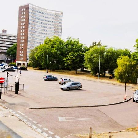 Urban Stylish Apartment - Southend Stays Dış mekan fotoğraf